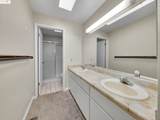 601 Palomino Dr D - Photo 29