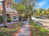 601 Palomino Dr D - Photo 38
