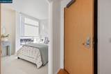 1 Lakeside Dr 1404 - Photo 23