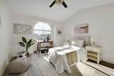 550 Blossom Way G - Photo 31
