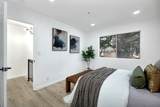 20115 Redwood Rd 9 - Photo 32