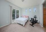 640 Plaza Pl - Photo 18