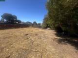 551 6Th St - Photo 2