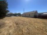 549 6Th St - Photo 3
