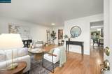 1109 Cardigan Dr - Photo 4