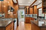 1975 Fair Ridge Ct - Photo 15