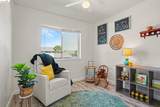 1913 Monterey Dr - Photo 19