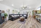 21999 Fallview - Photo 11
