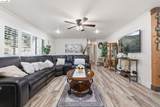 21999 Fallview - Photo 12