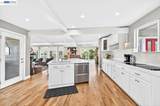 10700 Foothill Rd - Photo 35
