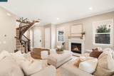 504 Hyacinthus Ct - Photo 3