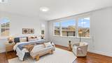 4022 Chalk Hill Way - Photo 17