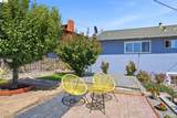 3021 Glynis Dr - Photo 31