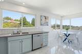 3021 Glynis Dr - Photo 10