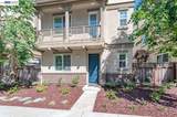 63 Austin Ave - Photo 2