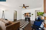 10 Pendegast St. - Photo 18