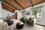 10 Edie Ct - Photo 2