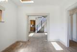 522 63rd - Photo 8
