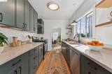 584 Martin St - Photo 14