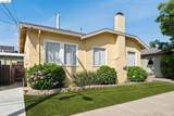 584 Martin St - Photo 40