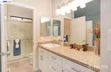 2725 Filbert St - Photo 14