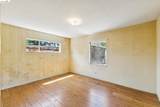 1035 Oak Grove Rd - Photo 41