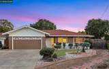 55 Ceemar Court - Photo 1