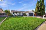 6221 Broadway Ave - Photo 2