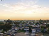 6221 Broadway Ave - Photo 20