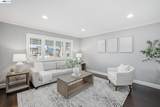 6221 Broadway Ave - Photo 4