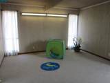 4317 Taft Ave - Photo 8