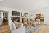 3635 Majestic Ave - Photo 9