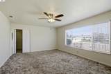 4426 Sacramento Ave - Photo 16