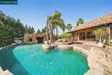 1615 Lawrence Rd - Photo 45
