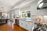 1024 Belleterre Dr - Photo 14