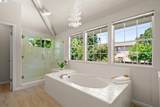 1024 Belleterre Dr - Photo 32