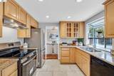 323 Sandstone Dr - Photo 7