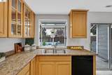 323 Sandstone Dr - Photo 8