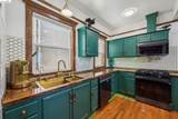 933 37Th St - Photo 11