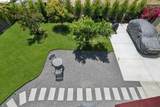 933 37Th St - Photo 22