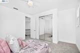 2491 Cowan Way - Photo 41