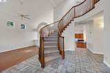 2825 Hillcrest Avenue - Photo 2