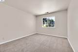 2825 Hillcrest Avenue - Photo 31