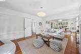 1106 Russell St - Photo 9