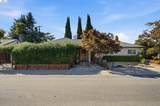 10561 Carver Dr - Photo 2
