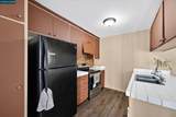 2900 Pear St - Photo 14