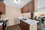 2900 Pear St - Photo 15