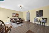 2900 Pear St - Photo 10