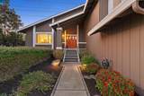 1409 Stonehedge Dr - Photo 3