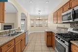 7330 Catalpa Ave - Photo 8